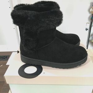 NWT!! Black Faux Suede Fur Trimmed Boots By SO Sonoma Size 6